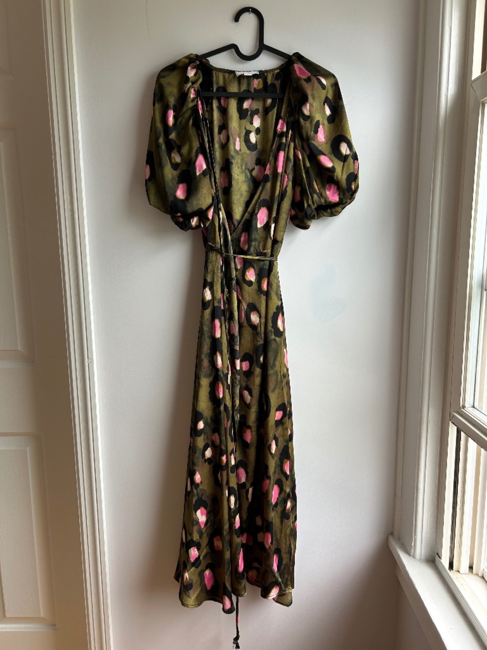 Topshop Leopard Print Wrap Dress with Puff Sleeves US 6